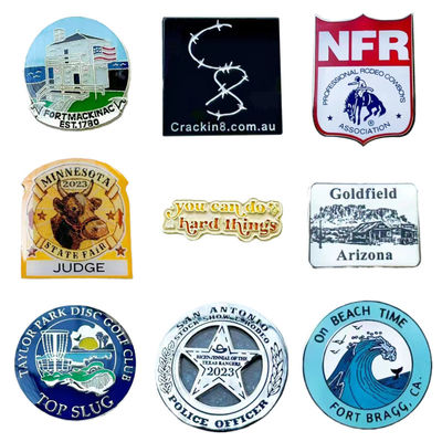 खरीदें कस्टम लैपल पिन कॉर्पोरेट ब्रांडिंग आवश्यकताओं के लिए आदर्श समाधान online manufacture