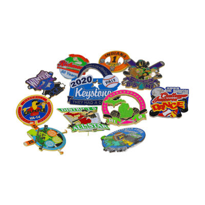 खरीदें कस्टम सॉफ्ट एनेमल लैपल पिन 1.5 इंच मेटल बैज online manufacture