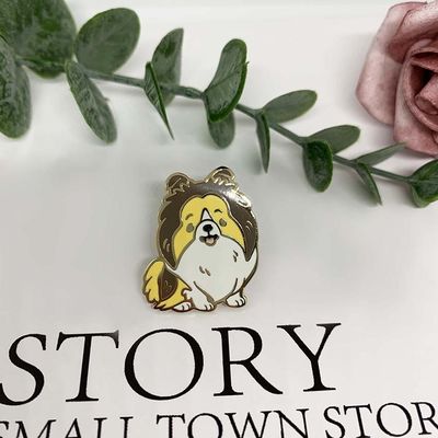 खरीदें High quality  Backing Card Funny Cute Design Hard Soft Enameled Metal Wholesale Lapel Pins Badges Anime Custom Cartoon Enamel Pins online manufacture