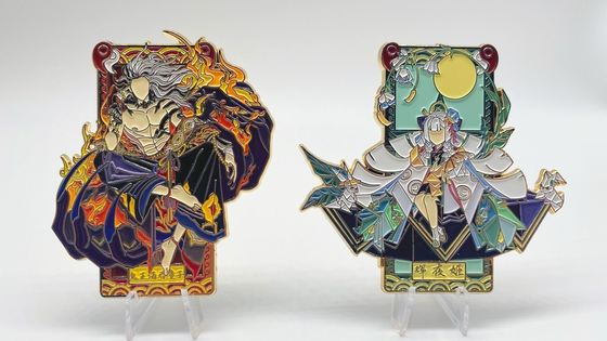 खरीदें Custom Iron Lapel Pins with Soft Enamel in Customer Size and Custom Color for Branding online manufacture