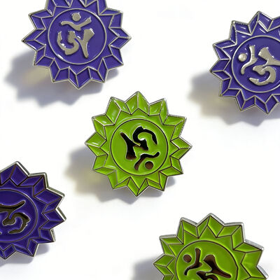 Custom 2D/3D lapel pins feature customer specified sizes and custom color options for you.