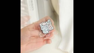 उच्च मूल्य वर्धित कस्टम बैज और स्कूल संगठनों और कंपनियों के लिए पिन